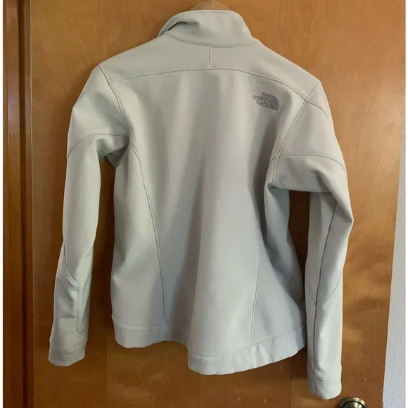 The North Face Jacket - Picture 11 of 14